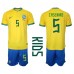 Maillot de foot Brésil Casemiro #5 Domicile vêtements enfant Monde 2022 Manches Courtes (+ pantalon court)